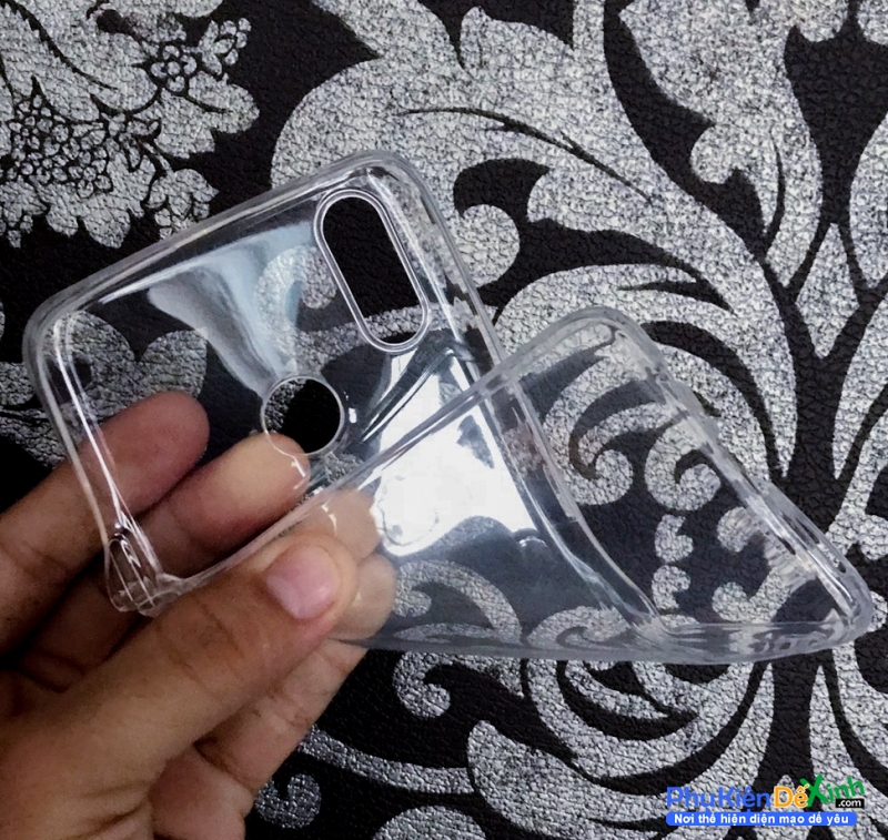 Ốp Lưng Dẻo trong Realme 3 Pro✅Giá Rẻ là sản phẩm được tráng lớp chống dính lưng nên không bị loang hay dính như chất liệu silicon thường.