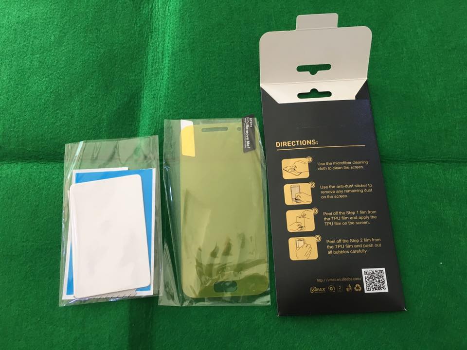 Miếng Dán Full Màn Hình Samsung Galaxy A3 2017 Hiệu Vmax được nhập khẩu từ Hong Kong , giúp chống trầy xước rất hiệu quả, bảo vệ màn hình luôn như mới.