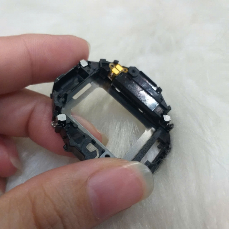 hỉ Là KHung Sườn Nhựa Đựng Pin Nha Khách chứ không phải pin