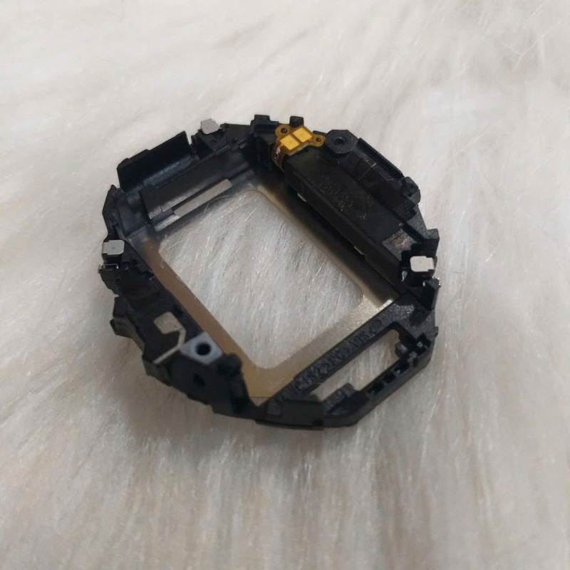 hỉ Là KHung Sườn Nhựa Đựng Pin Nha Khách chứ không phải pin