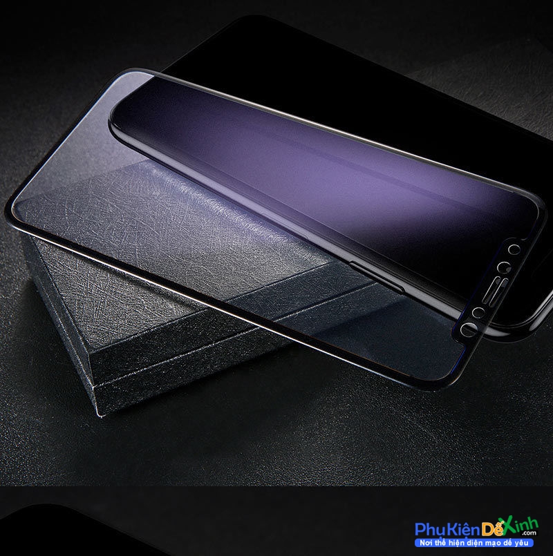 Miếng Kính Cường Lực iPhone 11 Pro Hiệu Baseus Full Màn 3D có khả năng chống dầu, hạn chế bám vân tay cảm giác lướt cũng nhẹ nhàng hơn.