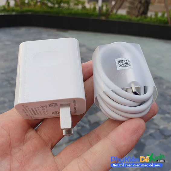 Bộ Cóc Cáp Sạc Huawei Chính Hãng Với Tốc Độ Sạc Nhanh 5V - 2A Bộ cóc cáp sạc Huawei chính hãng Huawei Được Nhập Tại Hãng Với Chất Liệu Tốt Đẹp Sang Trọng, Bộ Sạc Huawei Chính Hãng cung cấp nguồn điện ổn định cho chiếc dế yêu của bạn.