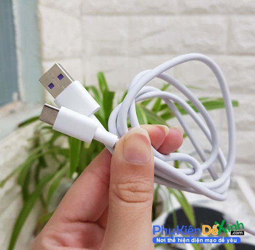 Cáp Sạc Huawei Nova 5 Chuẩn Type C Chính Hãng cung cấp mức năng lượng cao hơn rất nhiều, lên đến 5V và 2A, so với mức 5V và 1,8A của phiên bản USB trước đó.