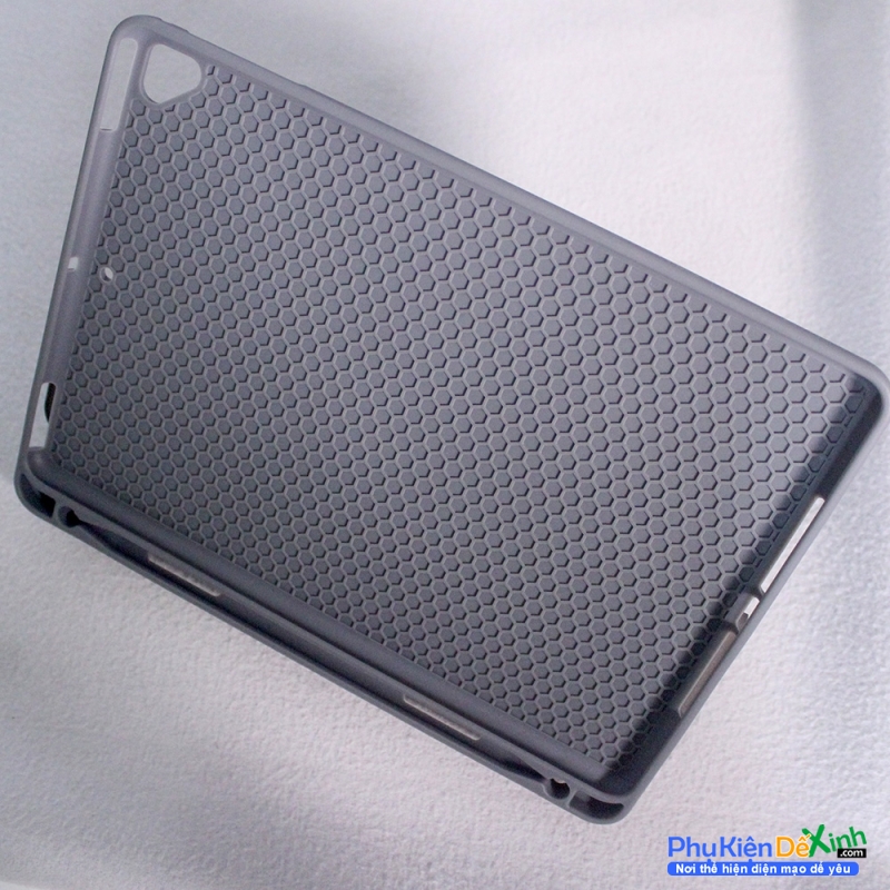 Bao Da iPad Air 2 Hiệu Mutural Design Case Chính Hãng được thiết kế 2 bề mặt vải cùng màu trang trí xung quanh đường viền đen rất chắc chắn, bên trong có lớp đệm thoát nhiệt tốt. 