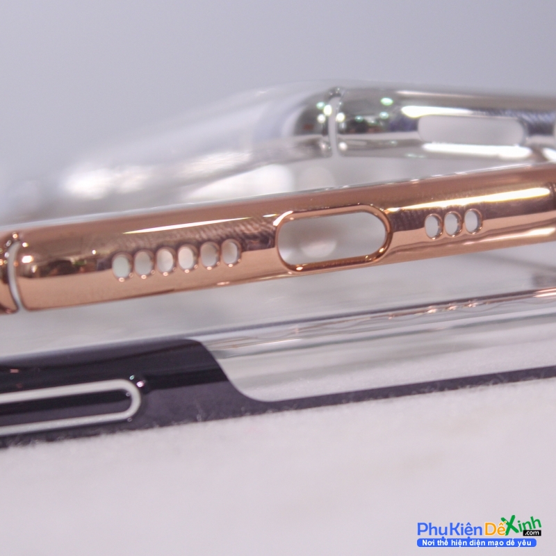 Ốp Lưng iPhone 11 Pro Hiệu Baseus Viền Màu Lưng Trong Cao Cấp có thiết kế mặt lưng trong suốt hoàn toàn lộ nguyên bản mặt lưng của máy đẹp và sang hơn khi điểm nhấn là lớp viền màu bóng sắc sảo.