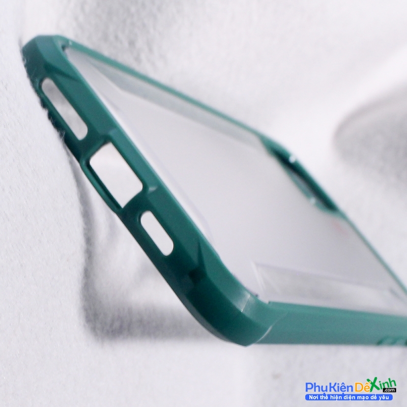 Ốp Lưng iPhone 11 Pro Max Hiệu Likgus Mola Lưng 3D Viền Màu được thiết kế viền màu xung quanh kết hợp với lưng kính 3d siêu ảo, siêu sang, an toàn hơn trong quá trình sử dụng không lo rơi rớt trơn trượt gây mất thẩm mỹ của máy.