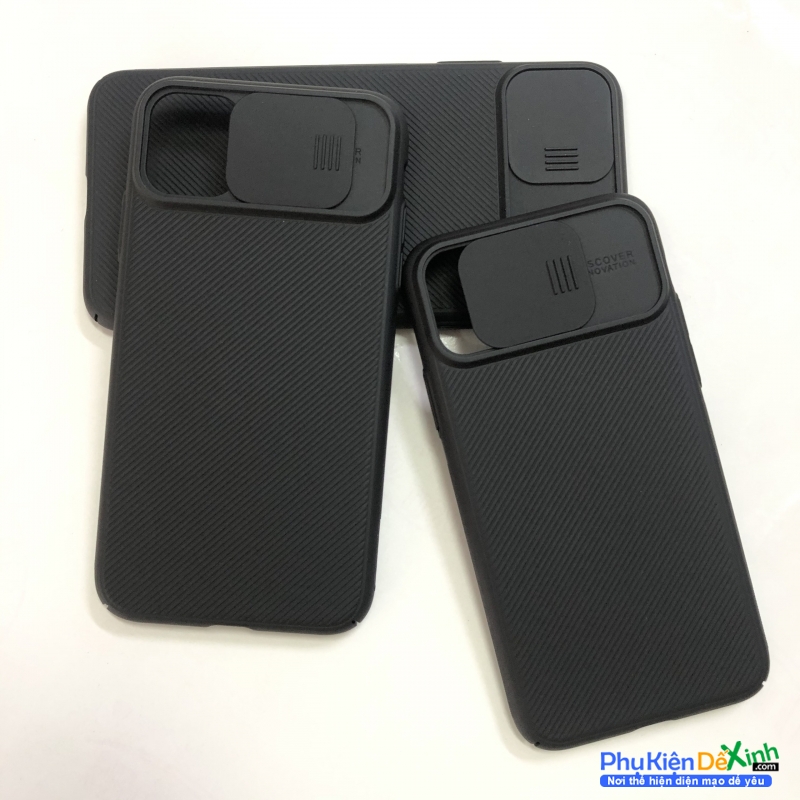 Ốp Lưng iPhone 11 Nillkin CamShield thiết kế dạng camera đóng mở giúp bảo vệ an toàn cho Camera của máy, màu sắc đen huyền bí sang trọng rất hợp với phái mạnh.