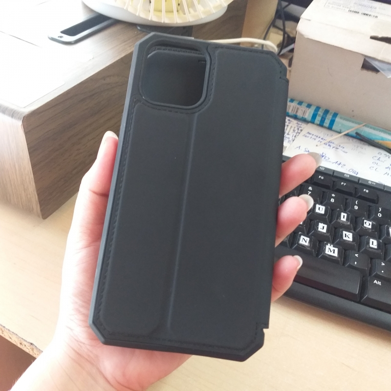 Bao Da iPhone 12 Pro Max Chống Sốc Hiệu Dux Ducis Skin Pro Da Trơn Cao Cấp thiết kế dạng lật, kiểu dáng sang trọng và thanh lịch chất liệu da cao cấp, bảo vệ an toàn cho điện thoại