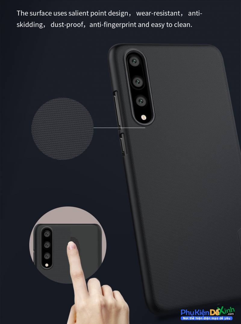 Ốp Lưng Huawei P20 Pro Dạng Sần Chính Hãng Hiệu Nillkin được làm bằng nhựa Polycarbonat, có độ đàn hồi tốt, rất bền,  ít bám vân tay, ko dễ bị xước, màu bền ko bị phai nên dùng lâu trông vẫn mới