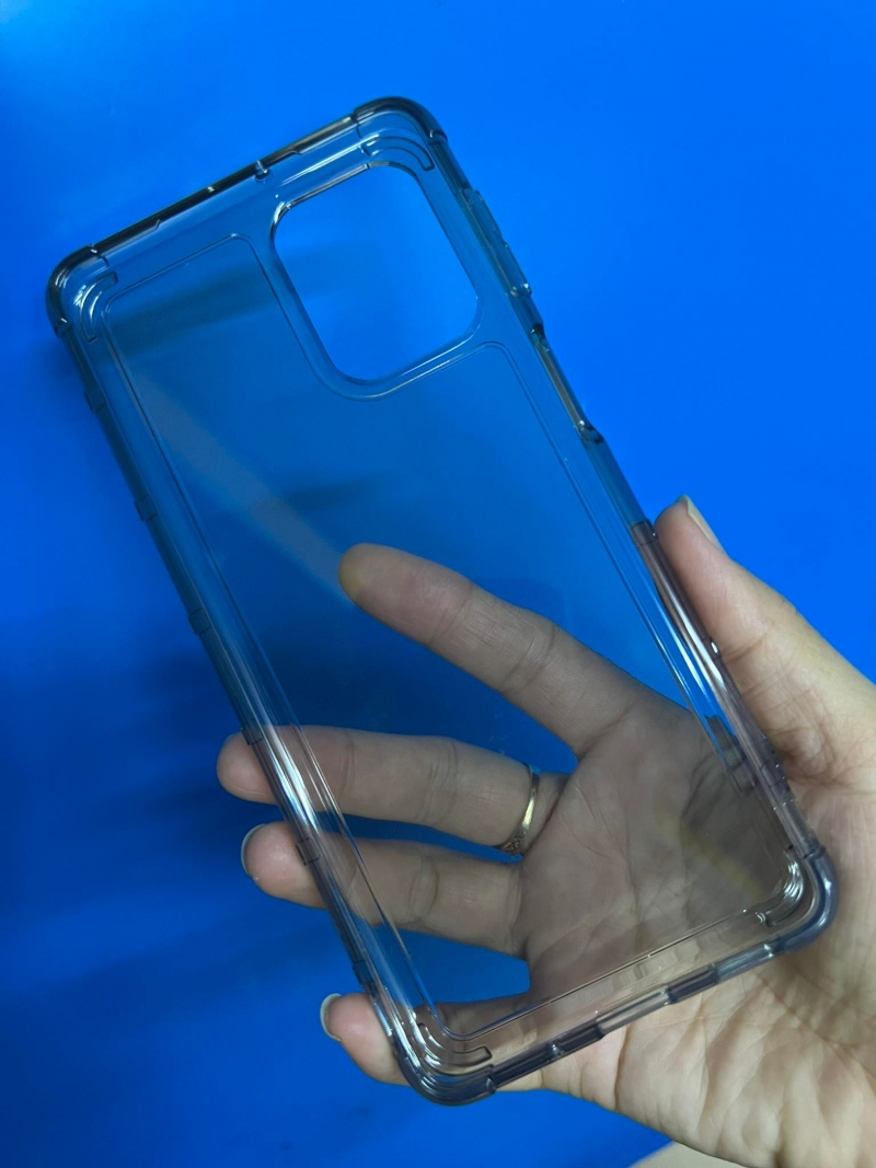 Ốp lưng Samsung Galaxy M53 Araree Chống Sốc Trong Suốt Cao Cấp dạng chống sốc, 4 phần của góc ốp dầy nhô cao khả năng bảo vệ máy cực kỳ hiệu quả