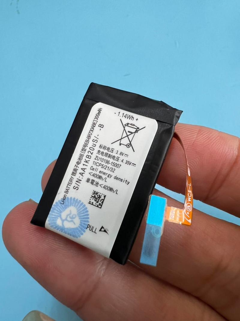 Pin Samsung Gear S2 3G EB-BR730ABE Chính Hãng Được Phukiendexinh Nhập Các Loại Pin Có Chất Lượng Loại Một Và Có Chế Độ Bảo Hành Tốt 1 đổi 1 Nếu Pin Lỗi