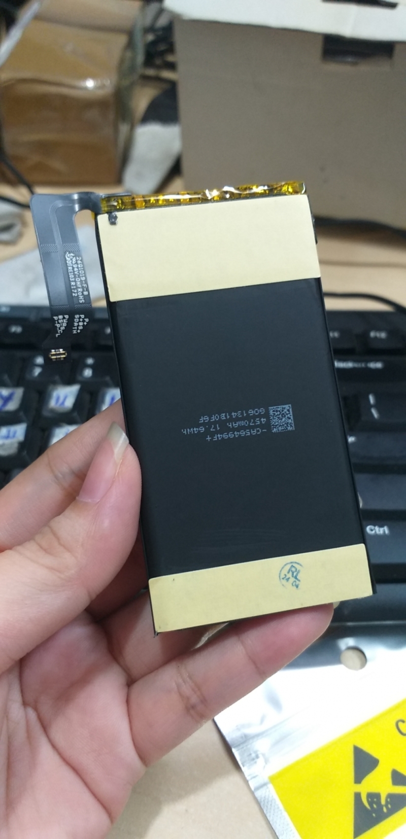 Pin Pixel 6 GMSB3 Dung Lượng 4614 mAh Thay Lấy Liền Chất Lượng Giá Tốt bảo hành chu đáo 1 đổi 1 Trong Thời Gian 3 Tháng, pin sịn chất lượng tốt, thời gian sử dụng ổn định