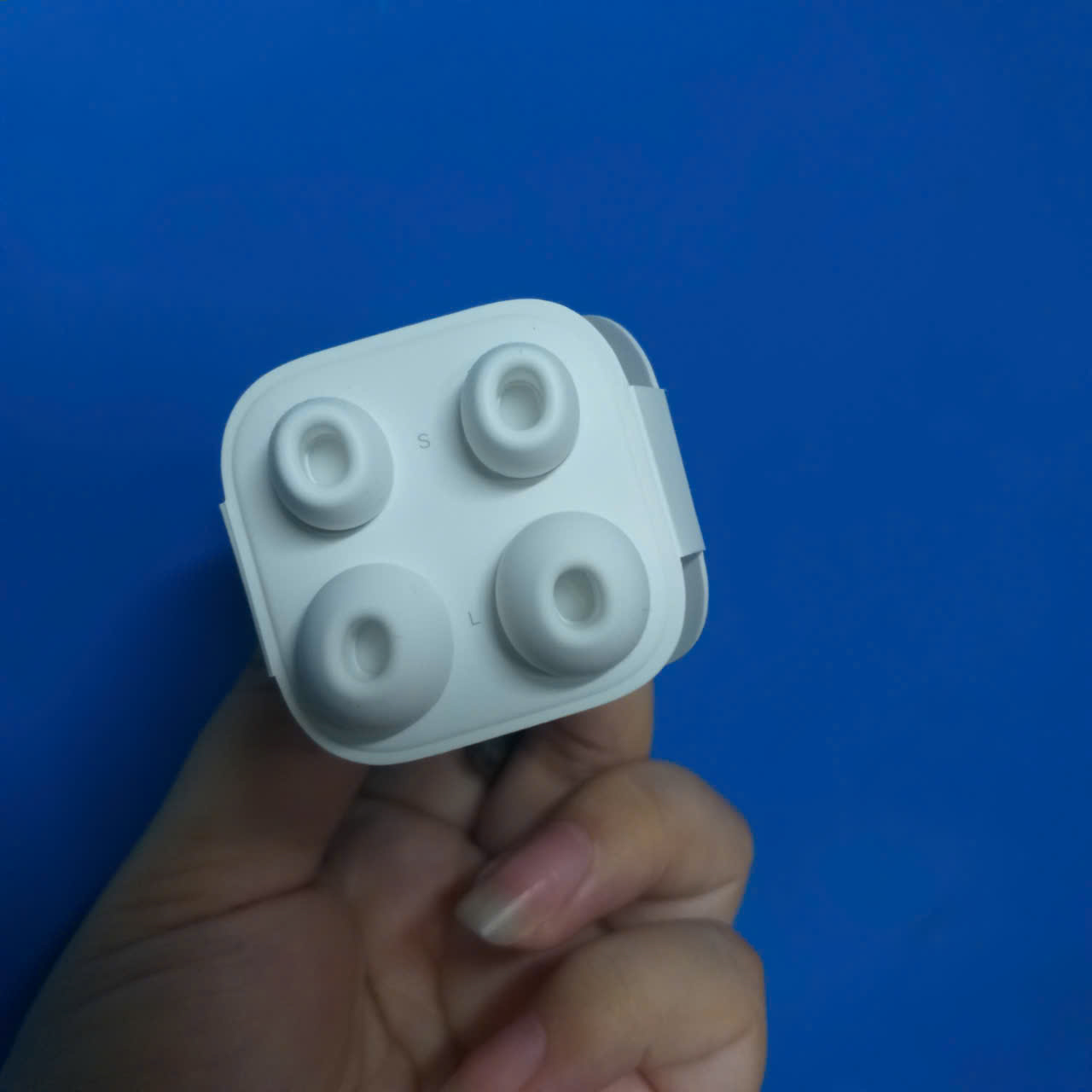 Nút Nhét Tai Nghe Thay Thế Airpods Pro Size S, M, L Chính Hãng